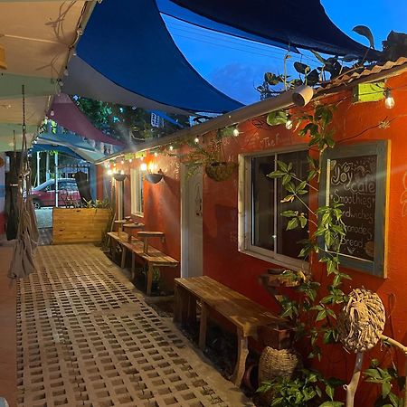 Wing Camp Hostel Cabarete Ngoại thất bức ảnh